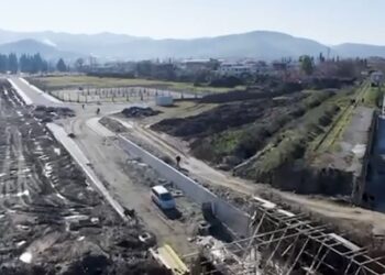 Vijon puna për ndërtimin e Auto Moto Parkut të parë shqiptar, Rama ndan pamjet (VIDEO)