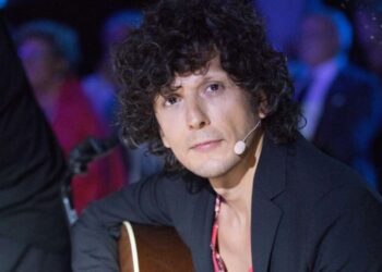 “Kam pasur disa probleme që më…”, Ermal Meta anulon papritur turin e koncerteve