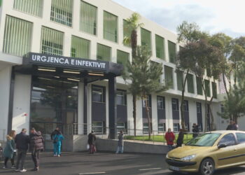 Pak raste me Covid, Infektivi i kthehet normalitetit. Rriten shtrimet nga gripi dhe meningiti