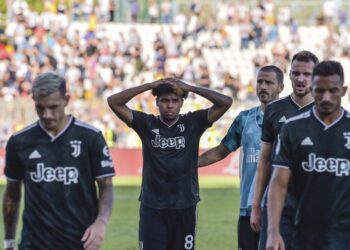 Çfarë janë plusvalencat për të cilat u dënua Juventus dhe si manipulohet me vlerat e lojtarëve
