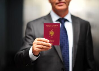 Kartat e identitetit/ Koncesioni që i kushtoi shqiptarëve mbi 400 milionë euro drejt përfundimit, PD e Berishës kërkon zgjatjen e tij
