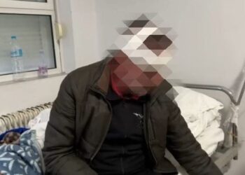 Flasin kolegët për mësuesin që dyshohet se ngacmoi seksualisht nxënësen e mitur: Mund të jetë e inskenuar