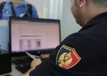“Jam viktimë e prostitucionit”, kapet 24-vjeçarja me dokumente false, do t’i përdorte për të kërkuar azil