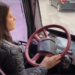 La mësuesinë për t’u bërë shofere autobusi, njihuni me 33-vjeçaren shqiptare që bën mijëra kilometra në linjat ndërkombëtare