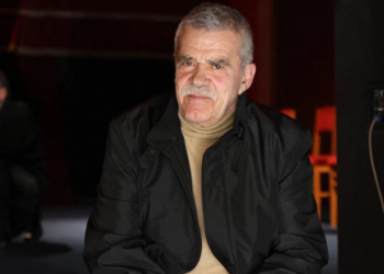 Mbush 81 vjeç/ Feston sot ditëlindjen, Rama uron aktorin e madh Robert Ndrenika