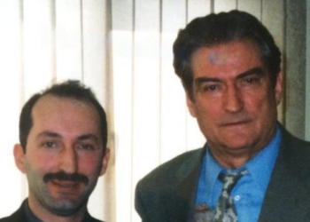Berisha mohon sy për sy fotot me Agron Nezën: As nuk e njoh fare!