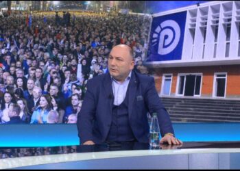 Protesta e Berishës/ Haklaj: Anti-amerikane, qëllim goditjen e SHBA-së dhe Bashës