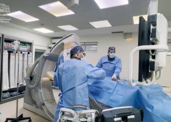 Mjekët në QSUT kryejnë ndërhyrjen e rrallë në zemër, operacioni realizohet për herë të parë në Shqipëri