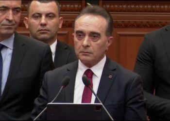 “I morët më qafë do i çojmë para drejtësisë”, Baçi: Mu hodh garda ca nga koka, ca nga këmbët