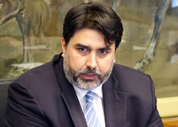 Skandali me guvernatorin italian/ Nuk ka diplomë në mjekësi, por në Shqipëri emërohet profesor