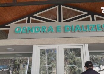 Shiti lopën për të bërë dializë, 65-vjeçarja nga Korça: Do lë dializën, nuk kam para!