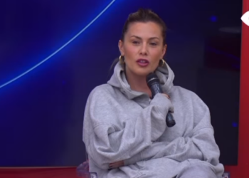 “Bledit po i dhemb dhëmballa, pse nuk qan?”/ Si e priti Olta pyetjen e Tanit