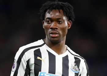 Trupi i ish-futbollistit të njohur të Chelsea gjendet nën rrënoja, menaxheri i tij jep lajmin e zi