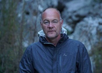 Pohimi i Auron Tares: E vështirë t’iu thuash fëmijëve në Amerikë se duhet të jeni krenarë që jeni shqiptarë…