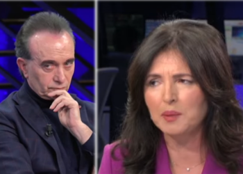 Mirela Karabina përplaset me Luan Baçin: Kërkojini falje Lulzim Bashës, është përmendur si peng