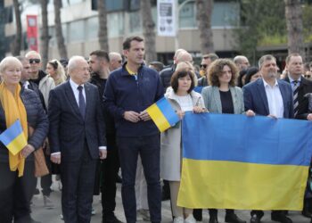 Një vit nga lufta/ Shkurov: Shumë menduan se Ukraina do binte në pak ditë, por nuk ndodhi!