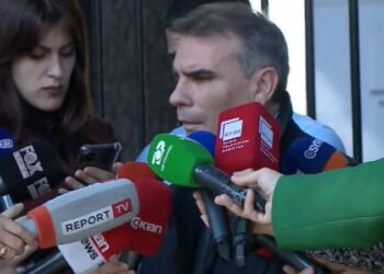 Gjykata refuzon kërkesën e Klosit dhe e lë në burg, avokati: Të provohet vërtetësia e deklarimit të Rozeta Dobit