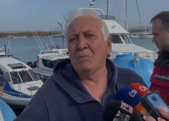“Si në filma”/ Mbytja e anijes në Vlorë, rrëfehet peshkatari: Punojmë si familje. Kemi qëndruar lart mjetit të përmbysur dhe…!