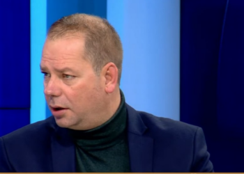 “Ringjallja” e ish kryetarit/ Kulluri: Basha shfaqet sa herë humb pikë Berisha, s’mund të bëjë më protagonistin