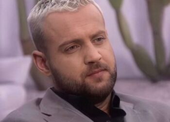 FOTO/ Jo vetëm në pankarta, fytyra e Luizit shfaqet edhe në ditëlindjet e vajzave shqiptare: Marrsh një burrë…!