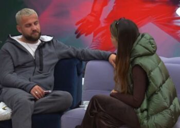 “Unë nuk jam në terezi ti ikën”/ Çfarë po ndodh mes Kiarës dhe Luizit? Moderatorja: Jashtë nuk do…!