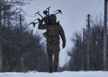 Lufta Rusi-Ukrainë/ Dy raketa në brendësi të vendit, alarme për sulm ajror në gjithë vendin