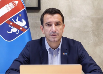 “Kandidat gjysmë-komik e gjysmë-serioz”/ Veliaj ironizon Berishën e Këlliçin: E ftoj të vijë sërish në 15 maj ta falënderoj për garën