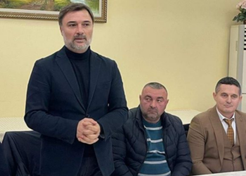 Sfida ndaj Berishës/ Alibeaj prezanton kandidatin e PD për bashkinë Kurbin, Genc Doçi