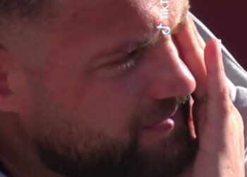 Eliminimi i Efit, Luizi shpërthen në lot në oborrin e shtëpisë (VIDEO)