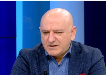 Revolucioni, Bejko: Nëse vula i kalon Berishës, PD “pushon” së ekzistuari. Do çojë demokratët në Surrel…!