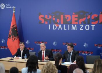Pesimizëm tek “Rithemelimi”/ Berisha: Rama bie me revolucion, jo me votë. Askush të mos mendojë se mund të na shmangë