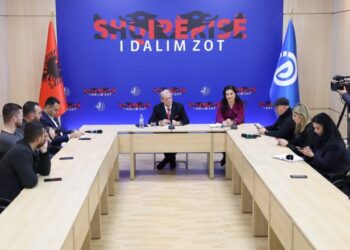 Berisha paralajmëron trazira në Shqipëri: Nëse Rama bllokon komisionin hetimor, provokon destabilitet të plotë të vendit