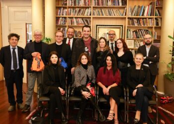 Veliaj me profesorë të Akademisë së Arteve në Leçe: Arti dhe kultura, mënyra më e mirë për të bashkuar të rinjtë!