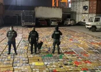 VIDEO/ Sekuestrohen 8.8 ton kokainë me vlerë 330 milionë dollarë në Ekuador