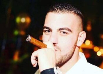 Djali i ish guvernatorit Fullani kapet me pistoletë, policia e liron: E mban se punon si badigard