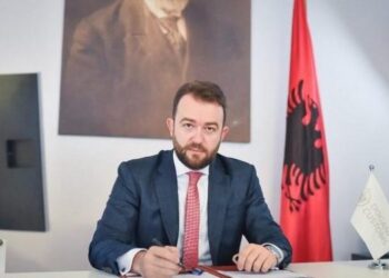 Apeli liron Sekretarin e Përgjithshëm të Financave, Arlind Gjokutaj. Hetohet në arrest shtëpie