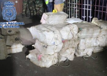 Në hetim prej 8 muajsh/ Bandës shqiptare i sekuestrohen 805 kg kokainë pranë Senegalit, 7 të arrestuar