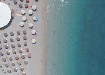 ‘The Sun’: Riviera shqiptare, destinacioni që iu duhet pushuesve
