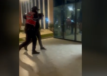 Lëvizte i armatosur/ “Shqiponjat” arrestojnë 42-vjeçarin pas konfliktit në periferi të Tiranës