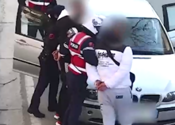 Detaje/ Familjarët rrahën mjeken pasi u vdiq vëllai nga Covid, si ndodhi ngjarja në spitalin e Tiranës