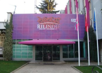 Aktivisti’/ PS thirrje mediave: Mos publikoni të dhënat e përdoruesve, do e ndjekim në mënyrë ligjore