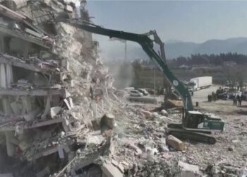 “Shkërmoqja” e Turqisë nga tërmeti, 600 ndërtues nën hetim