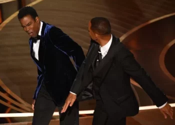 “Ende dhemb”, Chris Rock për shuplakën e Will Smith në Oscars