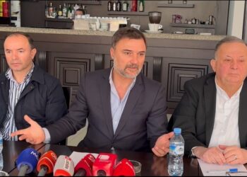 “Ndarje finale me Berishën”/ Alibeaj në Mirditë: Të çosh demokratët te logoja e Metës, fundi i moralit politik