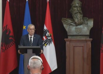 Sulmi ndaj Top Channel/ Presidenti i Austrisë: Shpresoj që rrethanat e kësaj ngjarje të tmerrshme të zbardhen