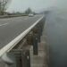 Çfarë po ndodh?! Re të zeza tymi mbulojnë autostradën dhe zonën në Fushë-Mamurras