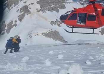 Alpinistët serbë aksidentohen gjatë kalimit nga Valbona në Theth, 1 i plagosur dërgohet me helikopter në spital