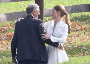 Bill Gates ka një pasuri prej më shumë se 100 miliardë dollarë, por vajza e tij thuajse nuk do të përfitojë asgjë