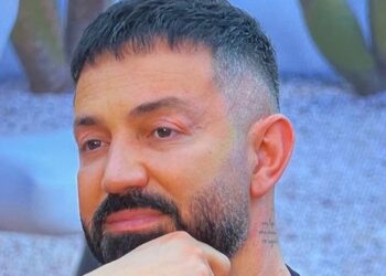 “A do rrish dhe shumë aty?”/ Elvis Pupa flet me gruan: Rri se na bëre me turp
