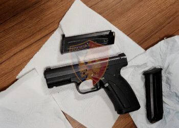 EMRAT/ Parandalohet konflikti me armë zjarri në Tiranë, 3 persona të arrestuar